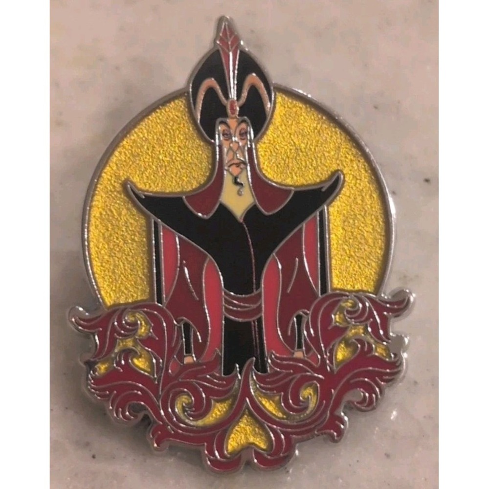 Disney Our Universe Villains Pin Blind Box - Aladdin JAFAR (E5)